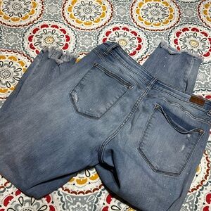 Judy Blue distressed skinny jeans size 16W.